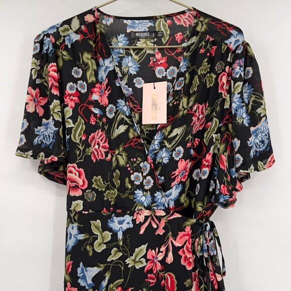 Missguided Plus Floral Wrap Over Dress Size 18 NWT - Picture 3 of 12